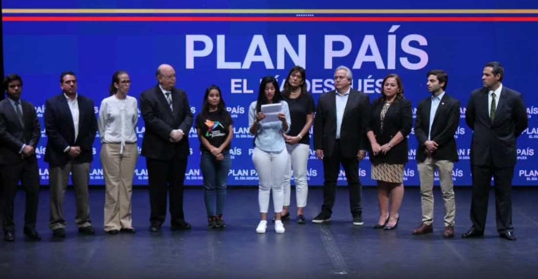 Dirigentes de la oposición y reconocidos expertos participaron en el evento