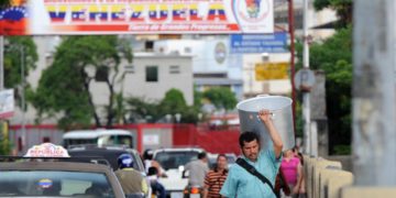 Generated by  IJG JPEG Library