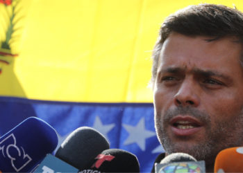 El líder opositor Leopoldo López pronosticó un cambio de poder en Venezuela las próximas semanas. Foto: EFE.